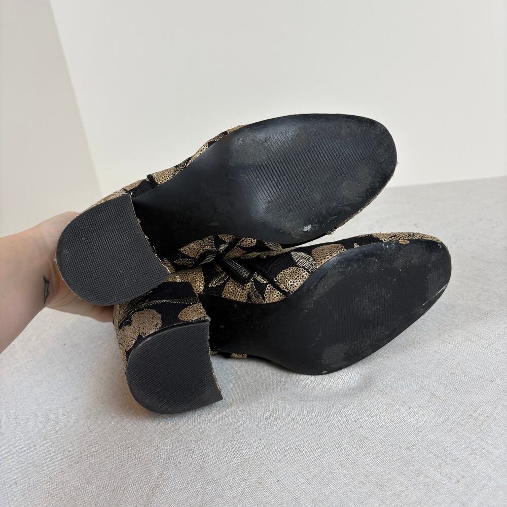 Steve Madden Black and Gold Embroidered Sequin Floral Boots Size 9 - Picture 6 of 7